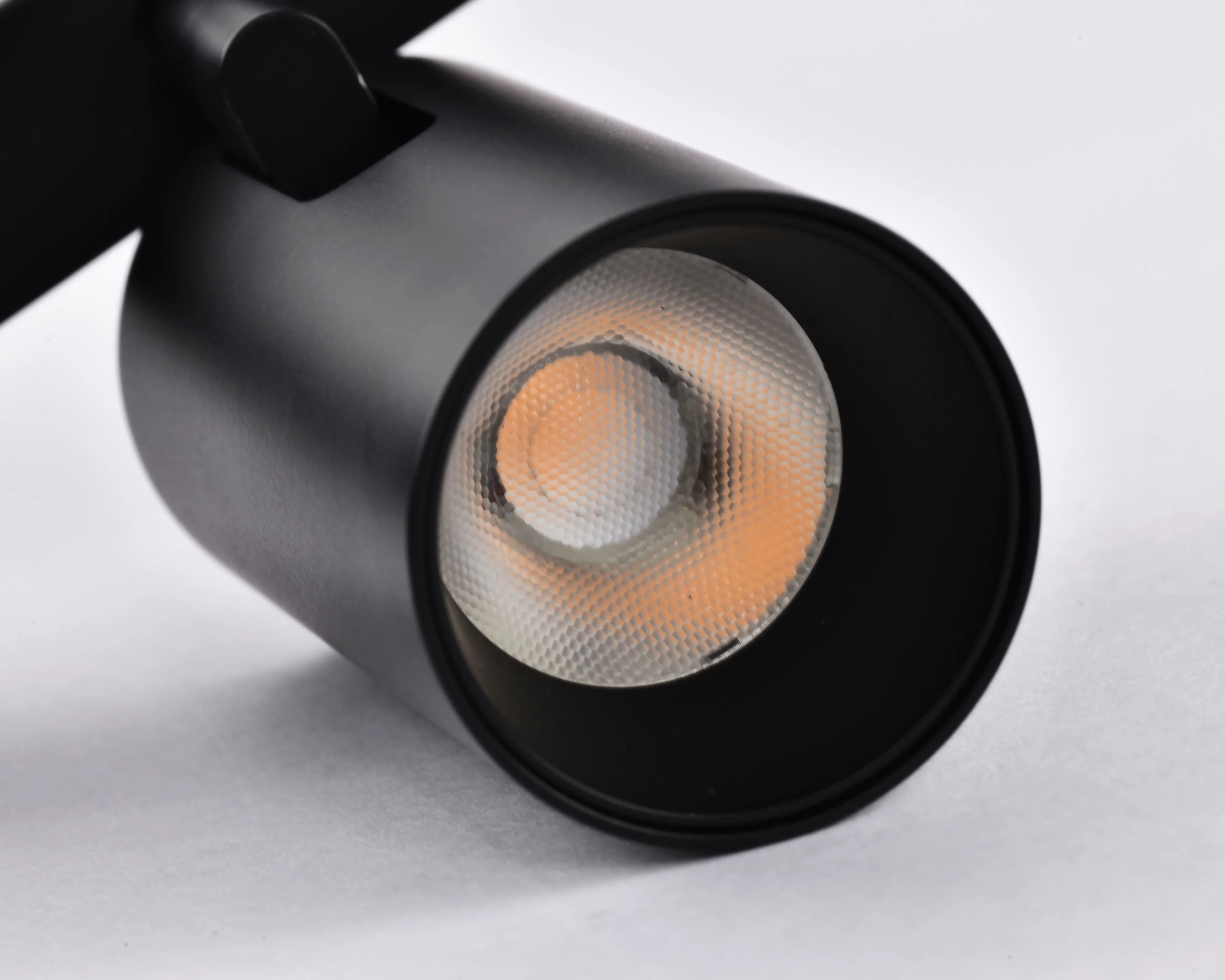 Pacchetto Karma binario magnetico 2 metri. Sorgenti luminose: 2 Faretti Large 7W + 2 Strip led 30cm - Image 4